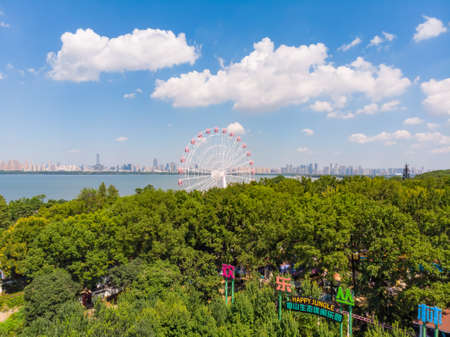 Summer scenery of East Lake Tourism Scenic Area in Wuhan, Hubeiの写真素材