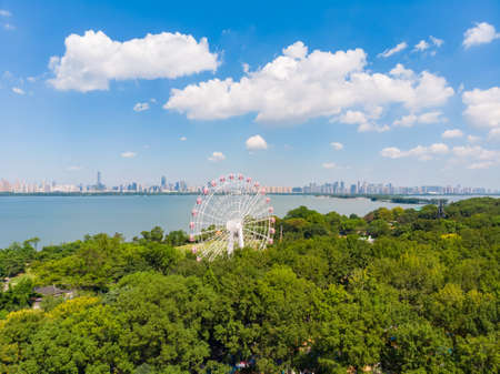 Summer scenery of East Lake Tourism Scenic Area in Wuhan, Hubeiの写真素材