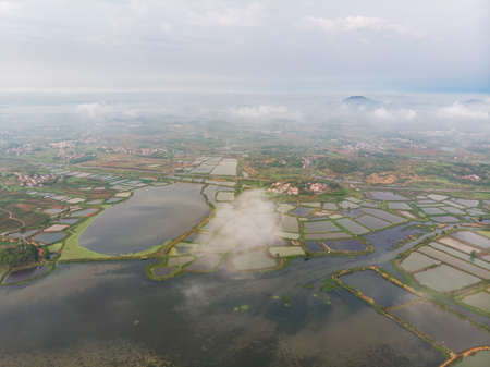 Spring scenery of Baoan Lake and Zhaoshan Forest Park in Huangshi, Hubeiの写真素材