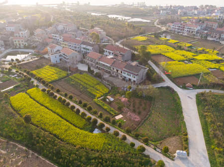 Spring aerial scenery of Baoan Lake and Zhaoshan Forest Park in Huangshi, Hubeiの写真素材