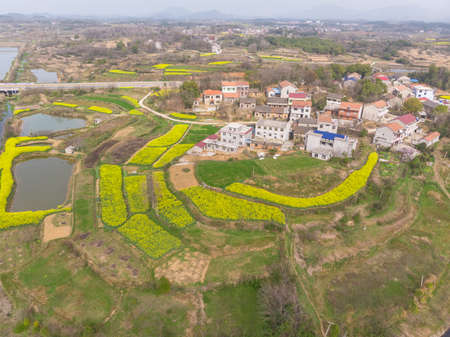 Spring aerial scenery of Baoan Lake and Zhaoshan Forest Park in Huangshi, Hubeiの写真素材