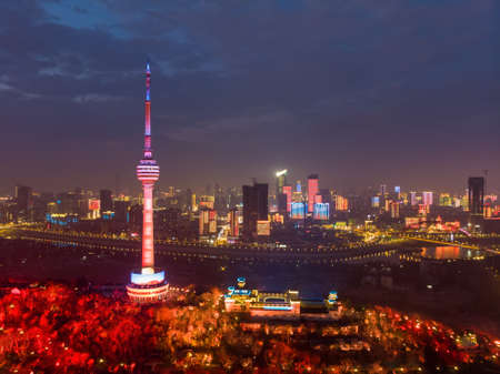 Wuhan city skyline scenery in Hubeiのeditorial素材