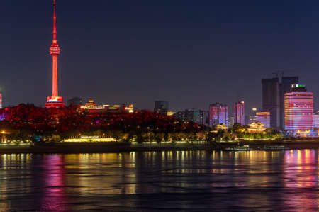 Wuhan city skyline scenery in Hubeiのeditorial素材