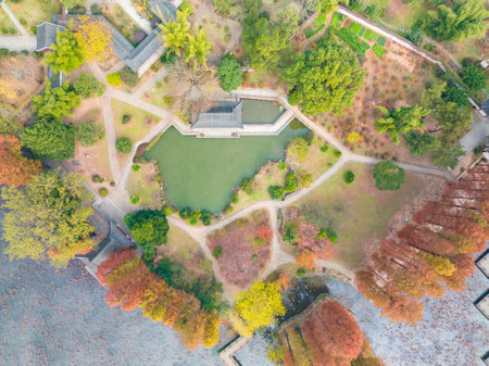 The scenery of Donghu Scenic Area in Wuhan, Hubei in late autumn and early winterの写真素材