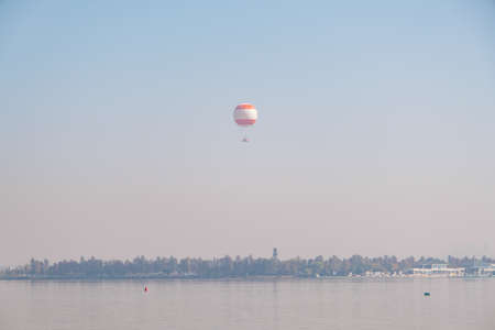 The scenery of Donghu Scenic Area in Wuhan, Hubei in late autumn and early winterの写真素材