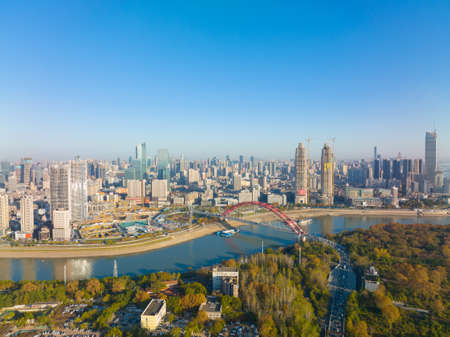 Autumn scenery of Wuhan Hanyang River Beach and Nan'anzui Parkのeditorial素材