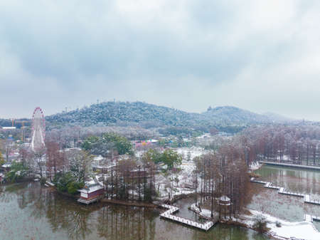 Winter snow scene in Moshan Scenic Area, East Lake, Wuhan, Hubeiの写真素材