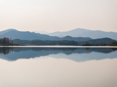 Autumn Scenery of Mulan Lake Scenic Area, Wuhan, Hubei Provinceの写真素材