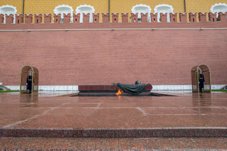 Moscow, Russia, April 5, 2020. Coronavirus Quarantine, Covid-19, in Moscow. Guard of honor at the eternal flameのeditorial素材