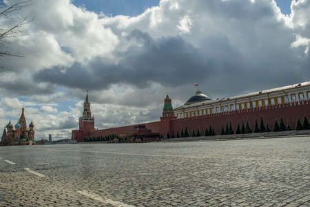 Moscow, Russia, April 5, 2020. Coronavirus Quarantine, Covid-19 in Moscow Empty Red Squareのeditorial素材