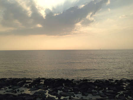 Dawn by the seasideの素材