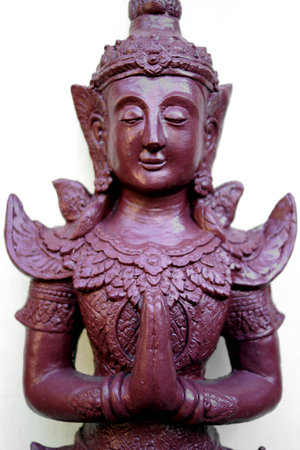 Thai Prayer Statue