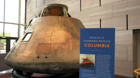 WASHINGTON, DC, USA - SEPTEMBER 10, 2015: a view of the apollo 11 command module in washingtonのeditorial素材