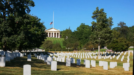 wide view of arlington house and the grounds of arlington cemetery