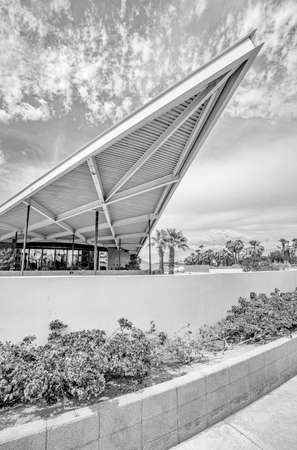 PALM SPRINGS, RIVERSIDE COUNTY, CALIFORNIA, USA - SEPTEMBER 20:  Historic mid century Tramway Gas Station designed by Albert Frey and Robson Chambers, now Palm Springs Visitor Center, on September 20, 2015 in Palm Springs, California, USA.のeditorial素材