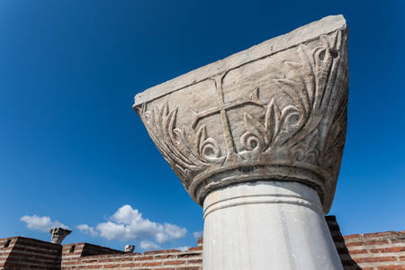 Column header in Selcuk Turkey with carved Christian crossの写真素材