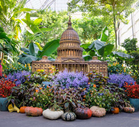 WASHINGTON DC, USA - OCTOBER 22, 2016: capitol hill miniature model shot at the botanical gardenのeditorial素材