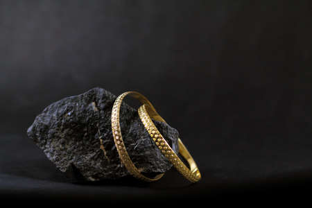 thin hand gold bangles