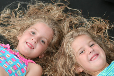 Identical twin childrenの写真素材