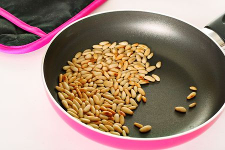 toasted pinenuts の写真素材