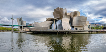 Panoramic of the city of Bilbao with the river and the Guggenheim Museumの写真素材
