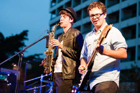 CANARY ISLANDS, SPAIN MAY 18: David Diaz(l) and Carlos Castellano(r) in The Mars Cats, from Gran Canaria, perform onstage during Condenados Rock on May 18, 2012 in Canary Islands, Spainのeditorial素材