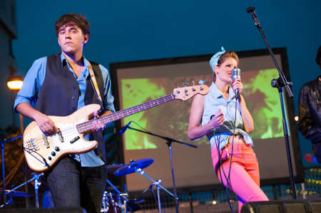CANARY ISLANDS, SPAIN MAY 18: Marco Tejera(l) and Julia santago(r) in The Mars Cats, from Gran Canaria, perform onstage during Condenados Rock on May 18, 2012 in Canary Islands, Spainのeditorial素材