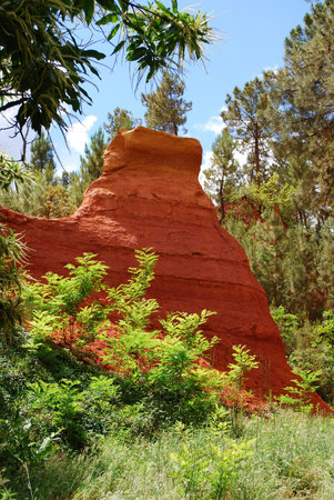 The ocher walk with red cliffs in Roussillon, Provence, France 