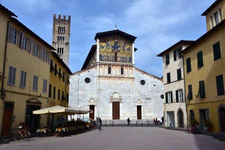 Romanesque Basilica of San Frediano with its monumental golden mosaic with the Ascension of Christ the Saviour and apostles, in the historic center of Lucca (13th century)のeditorial素材