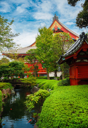Old temples, shrines and traditional japanese garden in Asakusa district, Tokyoのeditorial素材