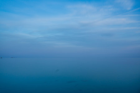 Long exposure picture of blurred horizon over the seaの写真素材