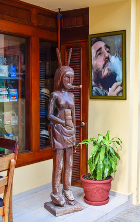 Santo Domingo, Dominican Republic. Street view of Calle el Conde, La Leyenda del Cigarro, Colonial Zone.のeditorial素材