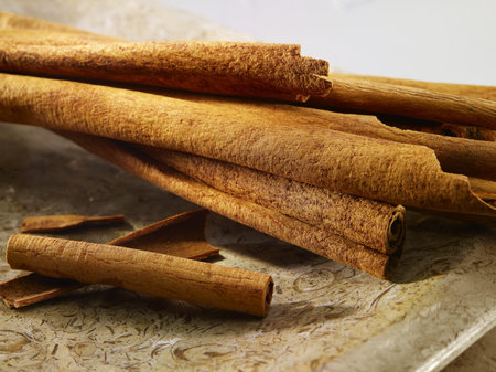 un ground cinnamon pipes