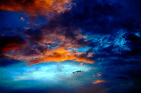 dramatc sunset skyの写真素材