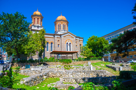 Walls of the ancient citadel ruins of Histria near Saint Andrei christian church of Constanta in Romaniaの写真素材