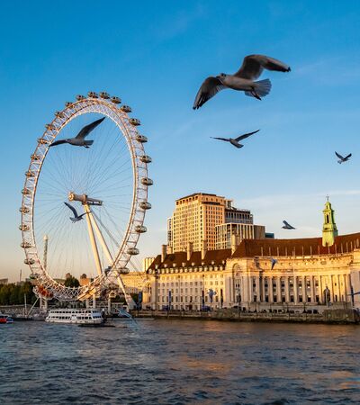 London Eye, the famous landmark of London in sunset light, Englandの写真素材