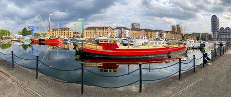 Panoramic view of the old harbor dock in Southwark area in Londonの写真素材