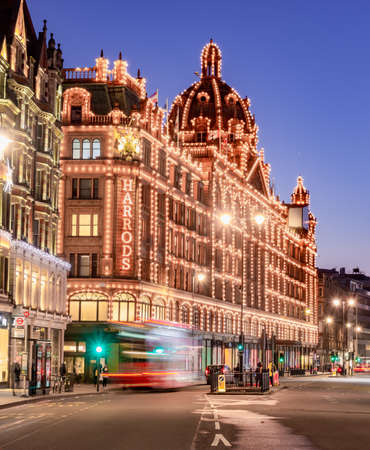 London, England, UK - December 27, 2020: Harrods luxury building in London illuminated at dusk to downのeditorial素材