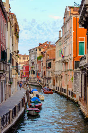 Discovering the canals of Veniceの写真素材