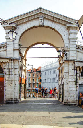 Central Arch of the Rialto Bridgeのeditorial素材