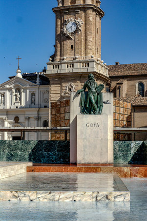 Monument to Goya and the SEO of Zaragozaのeditorial素材