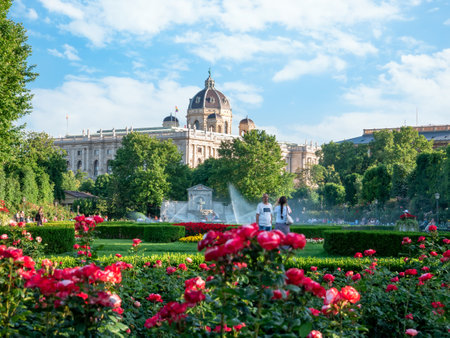 View from Burggarten park with the dome building of Kunsthistorisches Museum Wien art museumのeditorial素材