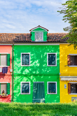 Tranquil scene with the colorful houses in Burano island, Veniceの写真素材