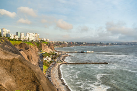 Panoramic view of the Miraflores coastline in Lima, Peru with the dramatic cliffs and the highway along Pacific Ocean.の写真素材