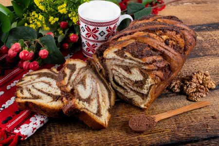 Cute Christmas gingerbread desserts, Authentic Christmas Brunch. Colorful and happy table, food and sweets display. Fresh Food Buffet Brunch Catering Dining Eating Party Sharing Conceptの写真素材