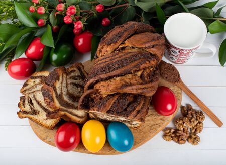 Traditional Romanian Easter table Sweetbread and Matzo an unleavened flat bread that is part of Jewish cuisine and forms an integral element of the Passover. Happy Easterの写真素材