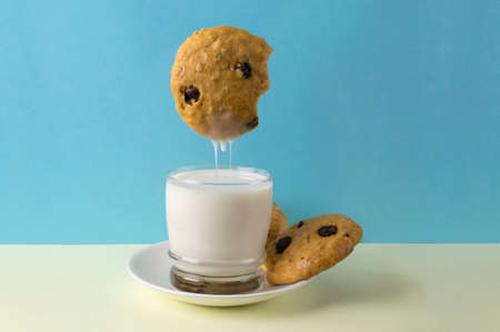 raisin cookies with condensed milkの写真素材