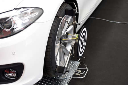 3D wheels alingmentの写真素材