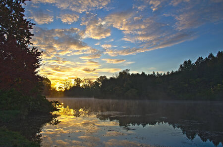 Sunrise over lakeの写真素材