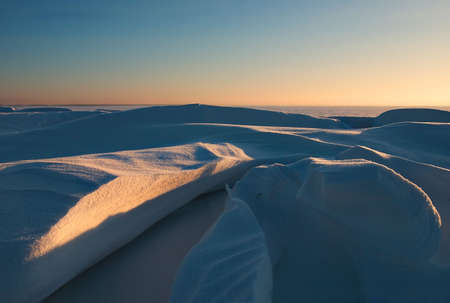 Snow dune at sunset-01の写真素材
